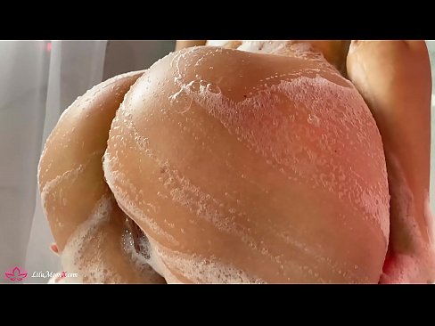 ❤️ Bà thủ dâm âm hộ với máy rung đến cực khoái mãnh liệt trong vòi hoa sen ❤️ Fucking video tại khiêu dâm% vi.quizfarmature.ru%